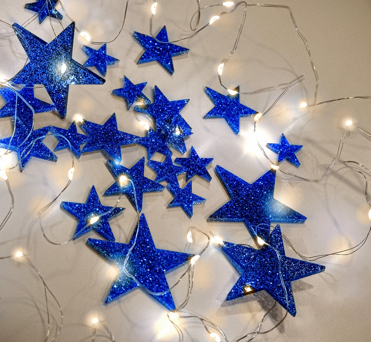 50 Blue Floating Stars-Sparkling Large Size-Fills 1 Gallon for Your Vases-Including Transparent Floating Gels Kit-Option 3 Submersible LED Fairy Lights Strings with Hidable and Submersible Battery